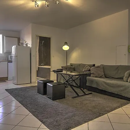 Appartement Livia Croisette Rue Hoche 29h Cannes