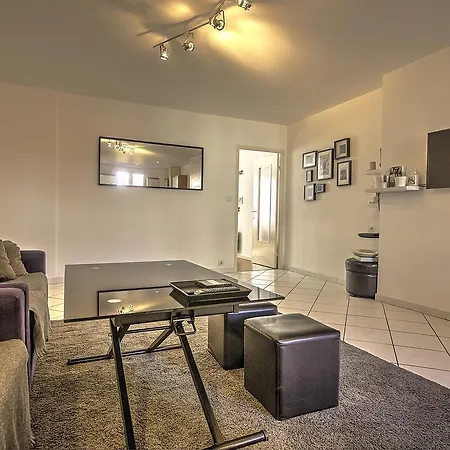 Livia Croisette Rue Hoche 29h Appartement Cannes